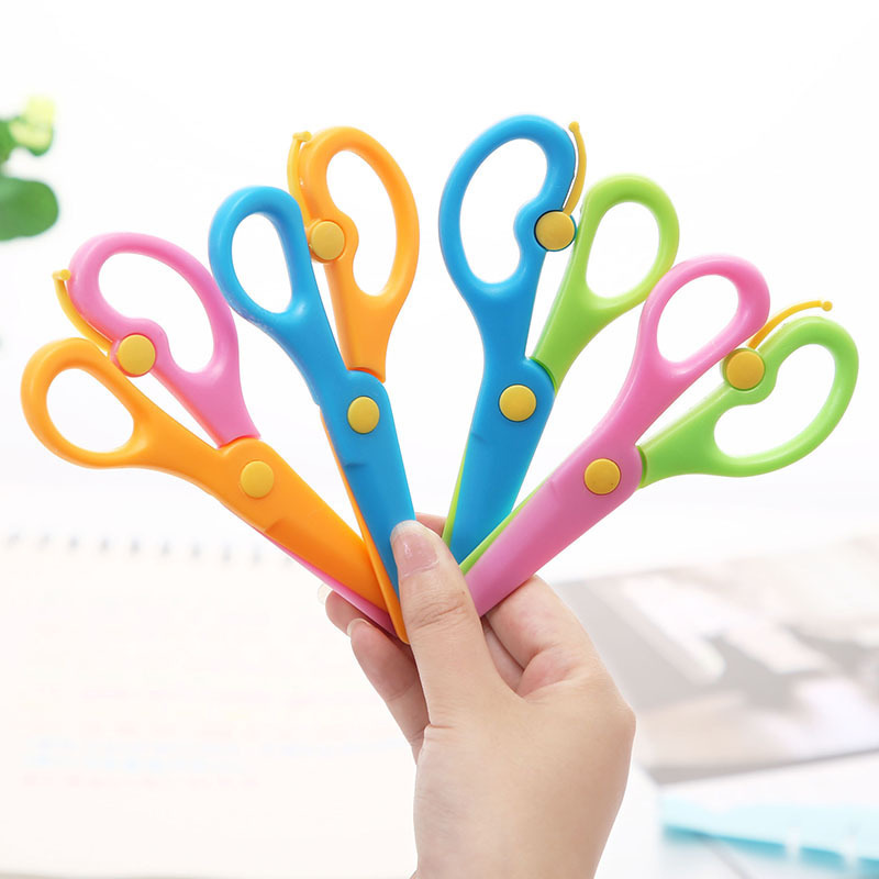 10/20 Buah Gunting Plastik Ama - Art Craft For Preschool ulasan dan harga